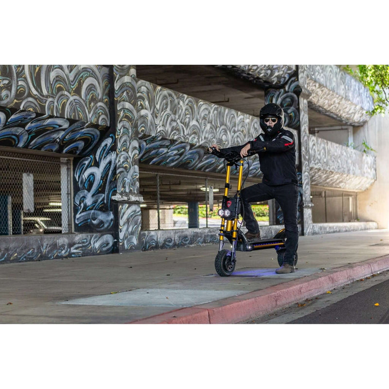 Kaabo King GTR Electric Scooter - Outside Town