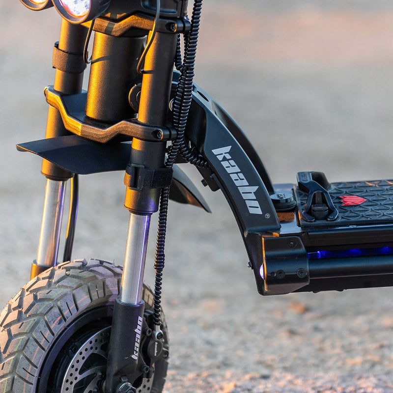 Kaabo King GTR Electric Scooter - Outside Town