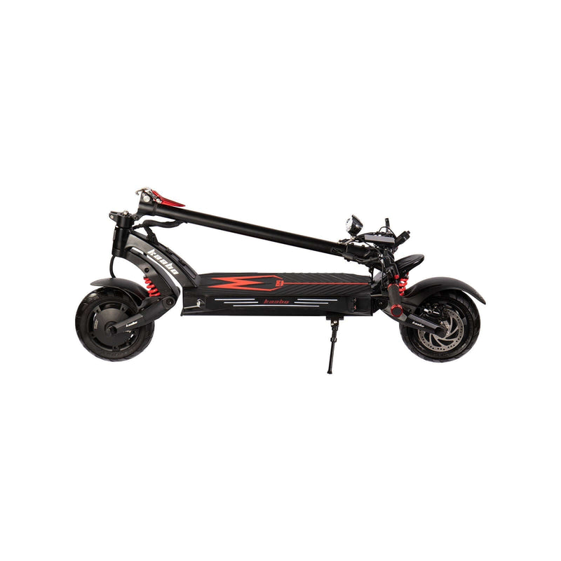 Mantis King GT Electric Scooter - Outside Town